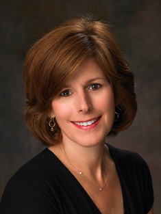 Suzanne Apple