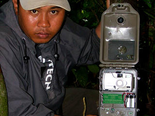 Camera_trap_7.3.2012_camera_traps