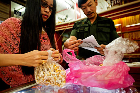 Illegal ivory in market