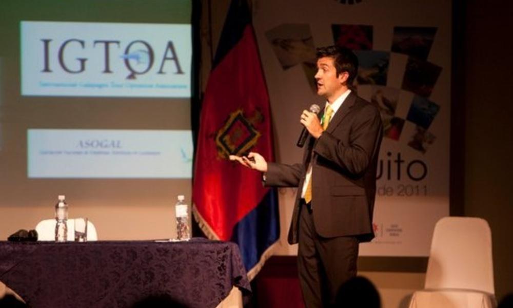Court-presenting-in-ecuador