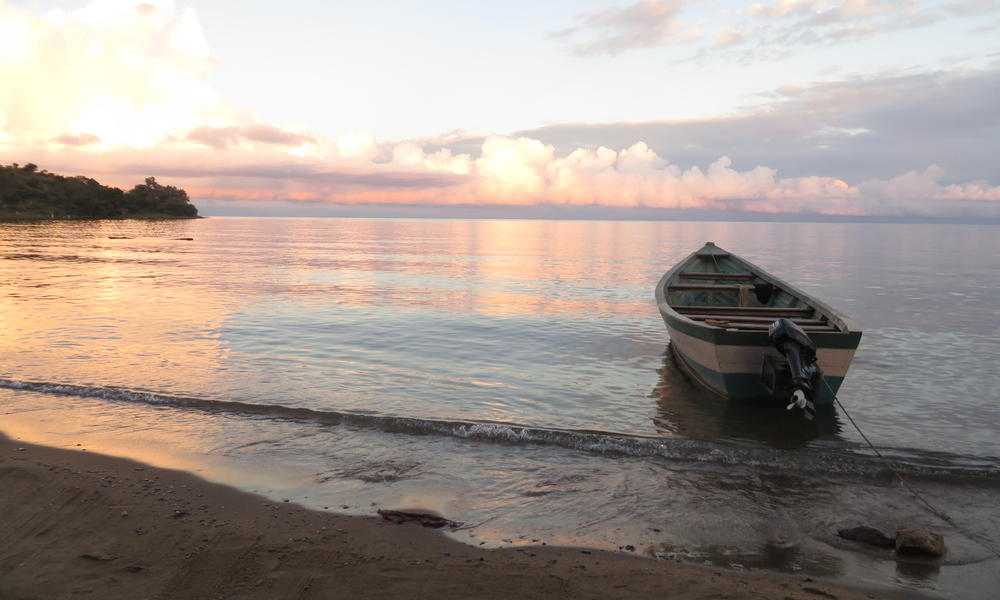 lake niassa sunset