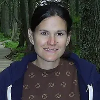 Headshot for Sarah Olimb