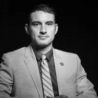 Headshot of Benjamin Hunt