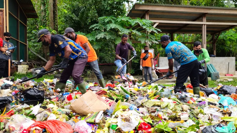 people gathering wasted food to measure