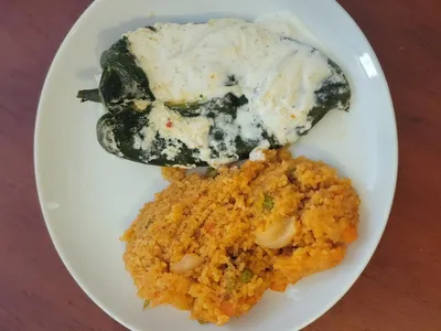 A vegetarian meal with chile and rice