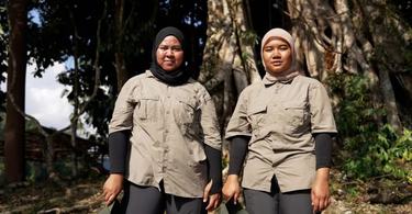 Risslin Milah Kamarollah and Suzana binti Ali