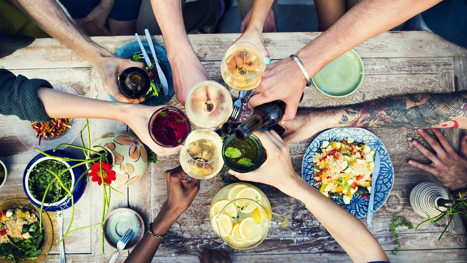 Small and simple steps you can take to stop food waste at home | WWF