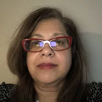 Headshot of Vishwanie Maharaj