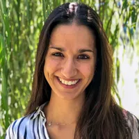 Headshot of Shauna Mahajan