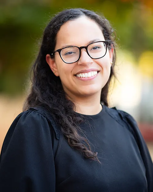 Mabel Baez Schon headshot