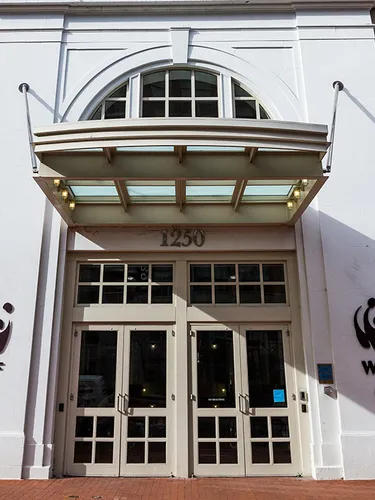 Front of WWF Office building in Washington